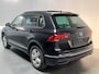Volkswagen Tiguan 1.4 TSI eHybrid Life / AUTOMAAT/ PANO/ TREKHAAK/ KEYLESS/ DIGITAL DASH/ CRUISE/ NAVI/ PARK. SENSOREN + CAMERA/ CLIMA/ STOELVERWARMING