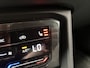 Volkswagen Tiguan 1.4 TSI eHybrid Life / AUTOMAAT/ PANO/ TREKHAAK/ KEYLESS/ DIGITAL DASH/ CRUISE/ NAVI/ PARK. SENSOREN + CAMERA/ CLIMA/ STOELVERWARMING