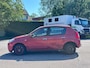 Dacia Sandero 1.2 Lauréate Airco*14-06-2027 APK*Trekhaak*NAP*Elektrische ramen*Stuurbekrachtiging*