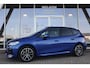 BMW 2-Serie Active Tourer (u06) 225e XDRIVE 245PK AUTOMAAT M-SPORT SHADOW LINE Panodak | Navi | Widescreen | Camera | Live Cockpit | 18 Inch Lm |