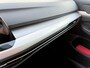 Volkswagen Golf Variant 1.0 eTSI Life Adap.Cruise Stoel/Stuurverw Massage Led Carplay Dealer-Onderhouden!