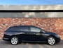 Volkswagen Golf Variant 1.0 eTSI Life Adap.Cruise Stoel/Stuurverw Massage Led Carplay Dealer-Onderhouden!