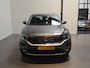 Volkswagen T-Roc 1.5 TSI Sport - Apple Carplay/Android Auto - Adaptive Cruise - Navi - LED - Trekhaak (afneembaar)