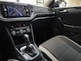 Volkswagen T-Roc 1.5 TSI Sport - Apple Carplay/Android Auto - Adaptive Cruise - Navi - LED - Trekhaak (afneembaar)