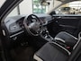 Volkswagen T-Roc 1.5 TSI Sport - Apple Carplay/Android Auto - Adaptive Cruise - Navi - LED - Trekhaak (afneembaar)