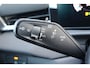 Volkswagen T-Roc Life First Edition | 'App-Connect' draadloze smartphone integratie | Automatische afstandsregeling (Adaptive Cruise Control) | Buitenspiegels elektrisch instel-, verwarm- en inklapbaar