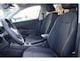 Volkswagen T-Roc Life First Edition | 'App-Connect' draadloze smartphone integratie | Automatische afstandsregeling (Adaptive Cruise Control) | Buitenspiegels elektrisch instel-, verwarm- en inklapbaar