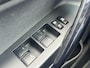 Toyota Auris Touring Sports 1.8 HYBRID ASPIRATON CRUISE-CONTROL TREKHAAK BLUETOOTH KEYLESS LM-VELGEN 16" NL-AUTO
