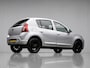 Dacia Sandero 1.2 Blackline (AIRCO,BLUETOOTH,CRUISE,SPORTSTOELEN,NIEUWE APK,LM VELGEN,GETINT,NETTESTAAT)