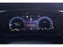 Toyota Corolla 2.0 team deutschland navigatie camera stoel/stuur-verwarming half-lederen bekleding apple-carplay private-glas lane-assist groot-licht assist stuurbediening