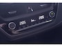 Toyota Corolla 2.0 team deutschland navigatie camera stoel/stuur-verwarming half-lederen bekleding apple-carplay private-glas lane-assist groot-licht assist stuurbediening