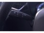 Toyota Corolla 2.0 team deutschland navigatie camera stoel/stuur-verwarming half-lederen bekleding apple-carplay private-glas lane-assist groot-licht assist stuurbediening