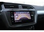 Volkswagen Tiguan 1.5 TSI 150pk ACT Comfortline Business | Trekhaak | Camera | Navigatie | Adaptieve Cruise