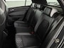 Volkswagen Golf 1.5 eTSI R-Line 130 pk Automaat (DSG) | Navigatie | Panoramadak | Trekhaak (wegklapbaar) | Parkeersensoren | R-Line |