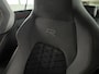 Volkswagen Golf 1.5 eTSI R-Line 130 pk Automaat (DSG) | Navigatie | Panoramadak | Trekhaak (wegklapbaar) | Parkeersensoren | R-Line |