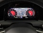 Volkswagen Golf 1.5 eTSI R-Line 130 pk Automaat (DSG) | Navigatie | Panoramadak | Trekhaak (wegklapbaar) | Parkeersensoren | R-Line |