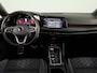 Volkswagen Golf 1.5 eTSI R-Line 130 pk Automaat (DSG) | Navigatie | Panoramadak | Trekhaak (wegklapbaar) | Parkeersensoren | R-Line |