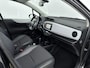 Toyota Yaris 1.5 Full Hybrid Dynamic | Panoramadak | Navigatie | Keyless | Cruise Control | Clima | Parkeersensoren achter | Camera | 16 inch | Bluetooth | Dakspoiler