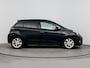 Toyota Yaris 1.5 Full Hybrid Dynamic | Panoramadak | Navigatie | Keyless | Cruise Control | Clima | Parkeersensoren achter | Camera | 16 inch | Bluetooth | Dakspoiler
