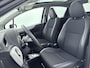 Toyota Yaris 1.5 Full Hybrid Dynamic | Panoramadak | Navigatie | Keyless | Cruise Control | Clima | Parkeersensoren achter | Camera | 16 inch | Bluetooth | Dakspoiler