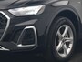 Audi Q5 50 TFSI e quattro S Line PHEV 300pk Dealer O.H | Trekhaak Af Fabriek | 360 Camera | Adaptive Cruise | Head Up | Lederen Stoelen Memory & Verwarmd | Blis | Keyless | Navigatie | Virtual | DAB | 19"L.M | Plug In Hybrid |