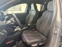 Peugeot 208 1.2 Hybrid 145 e-DCS6 GT | Automaat | Climate Control | 360 Camera | Parkeersensoren Rondom | Navigatie | Apple Carplay / Android Auto