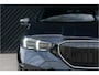 BMW 5-Serie Touring 550e xDrive M-Sport Pro ACC M Stoel Bowers&Wilkens Pano Acc Headup Stoelvent. Shadow Trekhaak