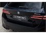 BMW 5-Serie Touring 550e xDrive M-Sport Pro ACC M Stoel Bowers&Wilkens Pano Acc Headup Stoelvent. Shadow Trekhaak