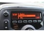 Citroën C1 1.0 VTi Feel | Airco | 5-drs | Parkeersensoren | Telefoonvoorbereiding | All-Season | Isofix |
