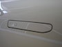 Leapmotor B05 ProMax Design 67.1 kWh | Panoramadak | Elektrisch verstelbare stoelen | Stuurwiel verwarming | Apple carplay/Android auto | Sfeerverlichting | Regensensor | Privacyglas | 19 inch lichtmetalen velgen
