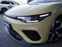 Leapmotor B05 ProMax Design 67.1 kWh | Panoramadak | Elektrisch verstelbare stoelen | Stuurwiel verwarming | Apple carplay/Android auto | Sfeerverlichting | Regensensor | Privacyglas | 19 inch lichtmetalen velgen