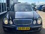 Mercedes-Benz E-klasse 200 K. Elegance | Trekhaak | Navi | Parkeersensoren | Cruise | Zeer nette staat!