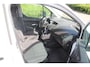 Ford Transit Connect 1.5 TDCI L2 Ambiente HP Start & Stop lange uitvoering 3 zits