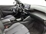 Peugeot 208 GT Hybrid 145pk Automaat | Navigatie | Camera v+a | Climate Control | Adaptieve Cruise Control | Parkeersensoren v+a | Armsteun | Keyless | Full Led koplampen | Dodehoeksensor| Leder/stof sportstoelen | Bluetooth | Draadloze Apple CarPlay / Android Auto + telefoonlader | DAB+ radio | Donker getint glas | 17" lichtmetalen velgen |