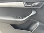Skoda Karoq 1.5 150pk TSI ACT Business Edition Verwarmbare voorstoelen | Trekhaak wegklapbaar elektrisch | Adaptive cruise control