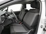 Citroën C3 1.2 PureTech Red & white edition (APPLE CARPLAY,NAVIGATIE,PARKEERSENSOREN,COMFORT-STOELEN,LED VERLICHTING,NIEUWE APK)