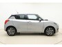 Suzuki Swift 1.2 Style Smart Hybrid 83pk | Navigatie | Climate Control | Cruise Control | Stoelverwarming | Camera | Lichtmetalen Velgen | Apple Carplay - Android Auto