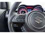 Suzuki Swift 1.2 Style Smart Hybrid 83pk | Navigatie | Climate Control | Cruise Control | Stoelverwarming | Camera | Lichtmetalen Velgen | Apple Carplay - Android Auto