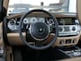 Rolls-Royce Ghost 6.6 V12 | Unieke kilometerstand | Panoramadak | Stoelventilatie | Elektrische deuren | Gesmeden wielen | Luchtvering | Bi-color | Memory