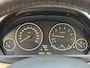 BMW 3-Serie Touring 328i High Executive (PANO, FACTUUR ONDERHOUD, ELEKT STOELEN, CAMERA, SENSOREN, STOELV V+A, HEAD-UP, VOL!!!)