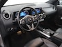 Mercedes-Benz GLA 200 Business Solution Luxury | Trekhaak | Stoelverwarming | Getint glas | Achteruitrijcamera |