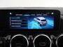 Mercedes-Benz GLA 200 Business Solution Luxury | Trekhaak | Stoelverwarming | Getint glas | Achteruitrijcamera |