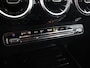 Mercedes-Benz GLA 200 Business Solution Luxury | Trekhaak | Stoelverwarming | Getint glas | Achteruitrijcamera |