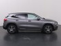 Mercedes-Benz GLA 200 Business Solution Luxury | Trekhaak | Stoelverwarming | Getint glas | Achteruitrijcamera |