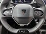 Peugeot e-2008 SUV EV GT Avantage 54 kWh 156pk | 403km WLTP Actieradius | Navigatie | Camera v+a | Full Led koplampen | Parkeersensoren v+a | Keyless | Cruise Control | Dodehoeksensor | Sportstoelen leder/stof | Sfeerverlichting | DAB+ radio | Draadloze Apple Carplay / Android Auto | Donker getint glas | 17" lichtmetalen velgen |