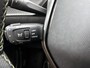 Peugeot e-2008 SUV EV GT Avantage 54 kWh 156pk | 403km WLTP Actieradius | Navigatie | Camera v+a | Full Led koplampen | Parkeersensoren v+a | Keyless | Cruise Control | Dodehoeksensor | Sportstoelen leder/stof | Sfeerverlichting | DAB+ radio | Draadloze Apple Carplay / Android Auto | Donker getint glas | 17" lichtmetalen velgen |