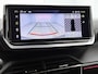 Peugeot e-2008 SUV EV GT Avantage 54 kWh 156pk | 403km WLTP Actieradius | Navigatie | Camera v+a | Full Led koplampen | Parkeersensoren v+a | Keyless | Cruise Control | Dodehoeksensor | Sportstoelen leder/stof | Sfeerverlichting | DAB+ radio | Draadloze Apple Carplay / Android Auto | Donker getint glas | 17" lichtmetalen velgen |