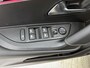 Peugeot e-2008 SUV EV GT Avantage 54 kWh 156pk | 403km WLTP Actieradius | Navigatie | Camera v+a | Full Led koplampen | Parkeersensoren v+a | Keyless | Cruise Control | Dodehoeksensor | Sportstoelen leder/stof | Sfeerverlichting | DAB+ radio | Draadloze Apple Carplay / Android Auto | Donker getint glas | 17" lichtmetalen velgen |