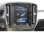 Volvo XC40 T5 262PK Automaat Recharge Business Pro Blis / Panoramisch schuif-kaneldak / Adaptieve Cruise Control / Parkeersensoren voor en achter met parkeercamera /Cross traffic alert