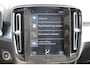 Volvo XC40 T5 262PK Automaat Recharge Business Pro Blis / Panoramisch schuif-kaneldak / Adaptieve Cruise Control / Parkeersensoren voor en achter met parkeercamera /Cross traffic alert